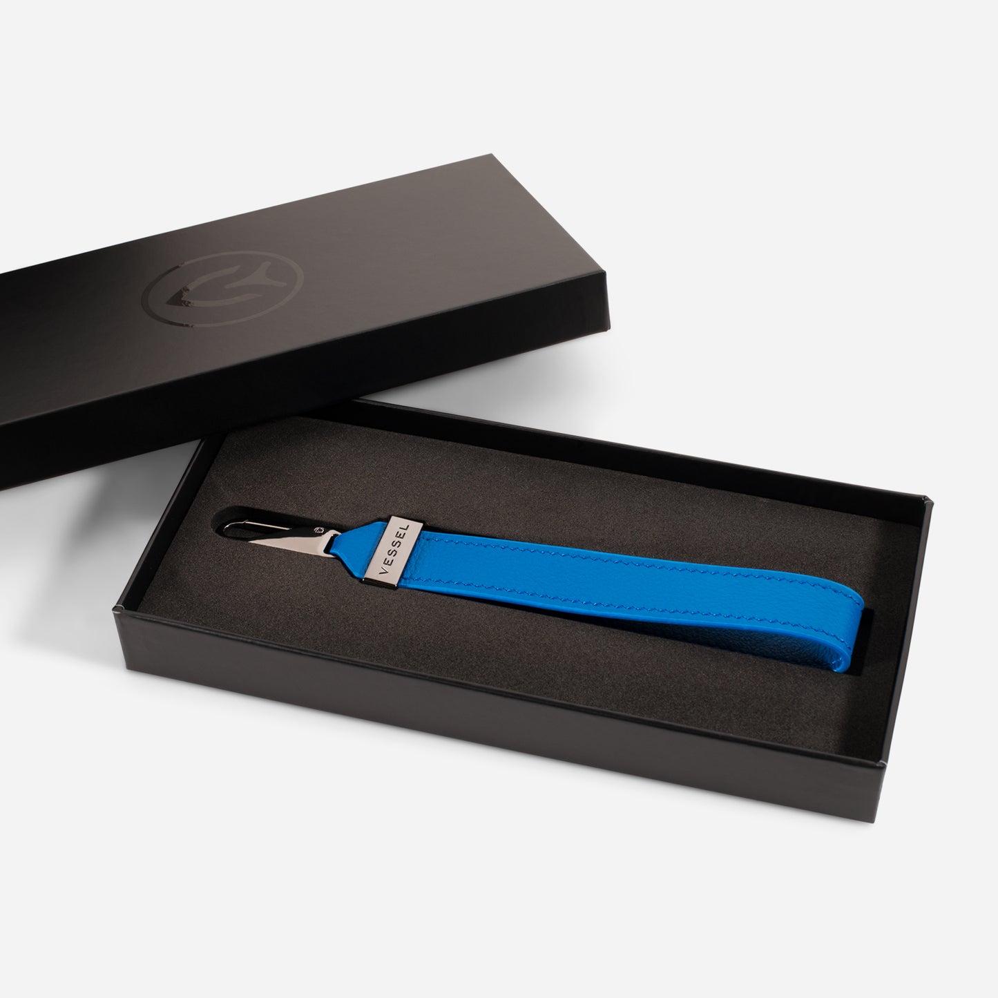 GENUINE LEATHER PULL