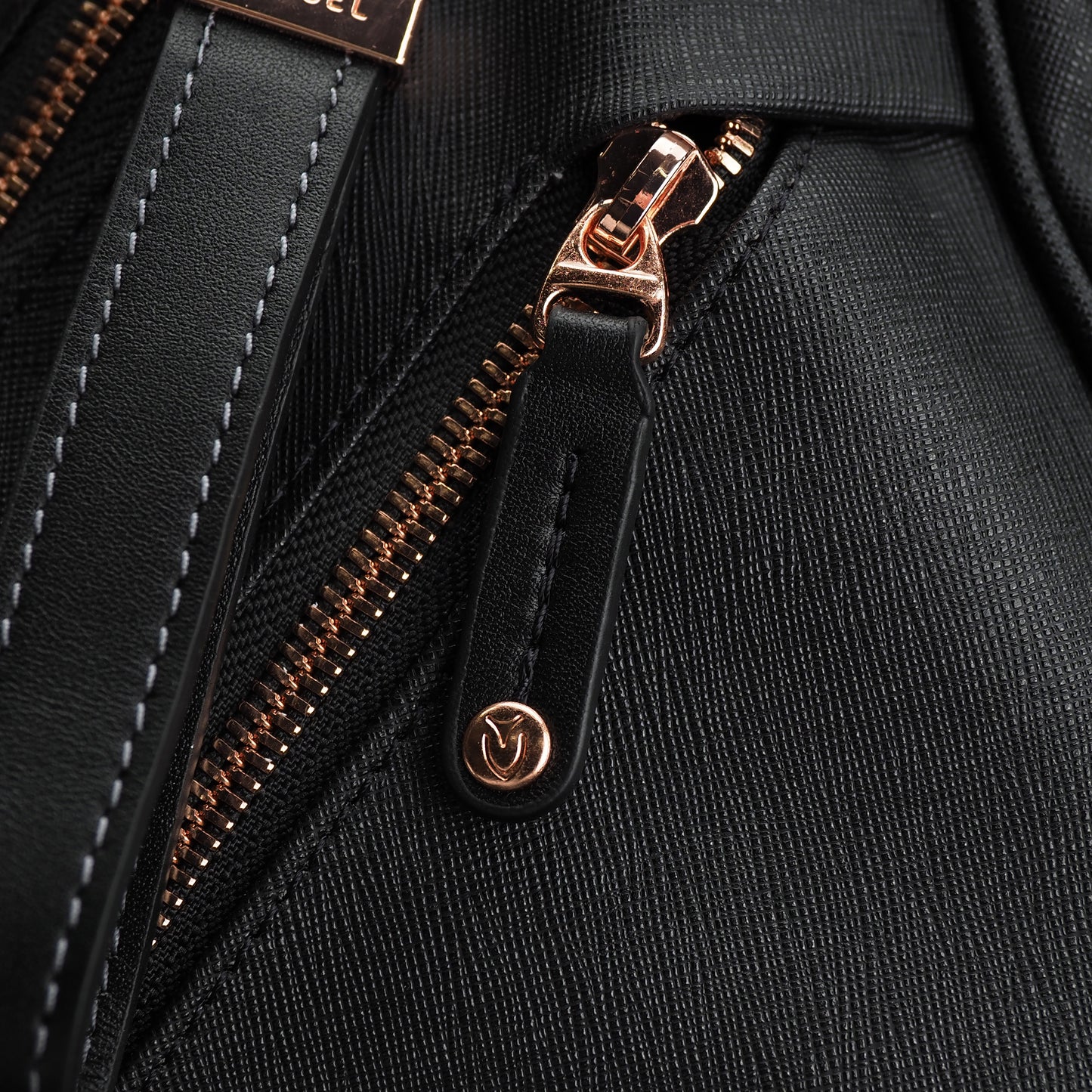 Carbon Lux Stand Midnight Rose S&W